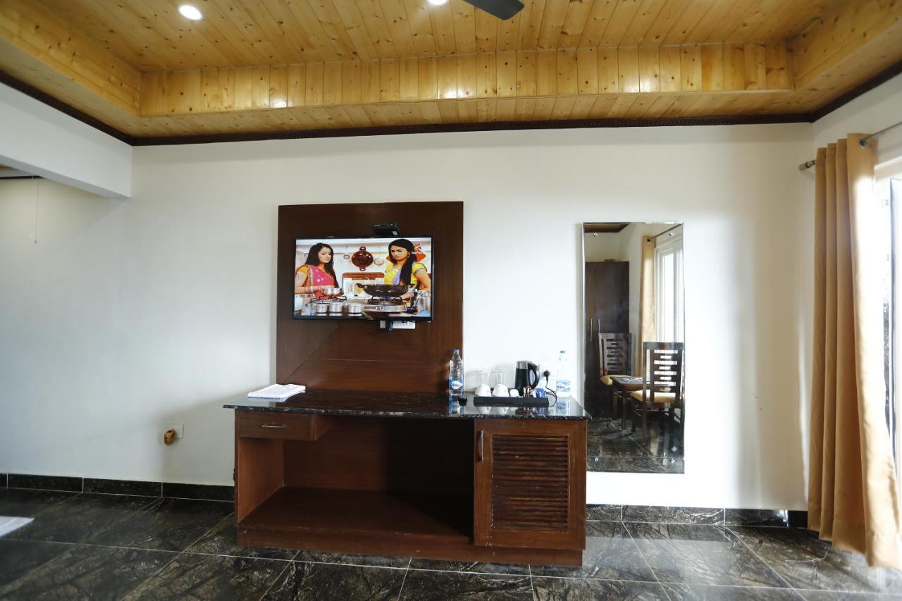 Hotel Kings Inn Мусори Екстериор снимка
